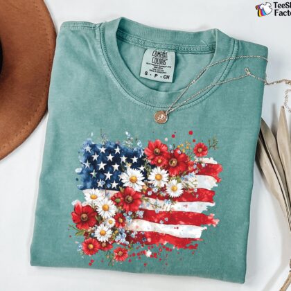 Floral 4th of July Graphic Tee, Floral Flag Shirt, 4th of July Shirt, Women's 4th of July Tee - Image 2
