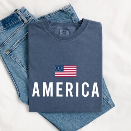 Alternative view of America Shirt: USA Flag 4th of July Tee