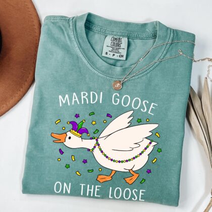 Alternative view of Funny Mardi Gras Shirt, Mardi Goose On The Loose Shirt, New Orleans Carnival Tee, Fat Tuesday Apparel