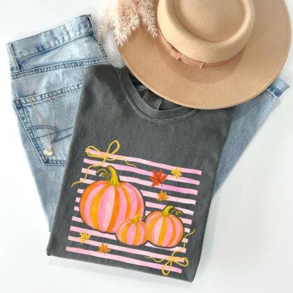 Cute Pink Pumpkin Shirt, Autumn Pumpkin Graphic Tee, Fall Harvest Shirt, Thanksgiving Outfit