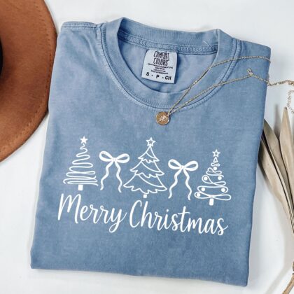 Christmas Tree Bow Tee, Merry Christmas Shirt, Minimalist Christmas T-Shirt, Festive Holiday Shirt